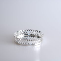 PORTA GARRAFA COM GRADE - 10,5 CM (PRATA 90)